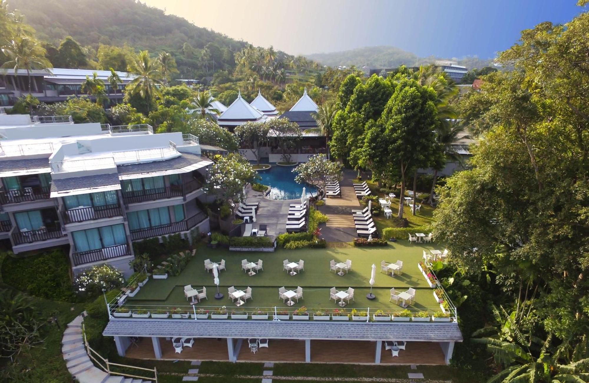 Andaman Cannacia Resort & Spa - Sha Extra Plus Strand Kata Exterior foto