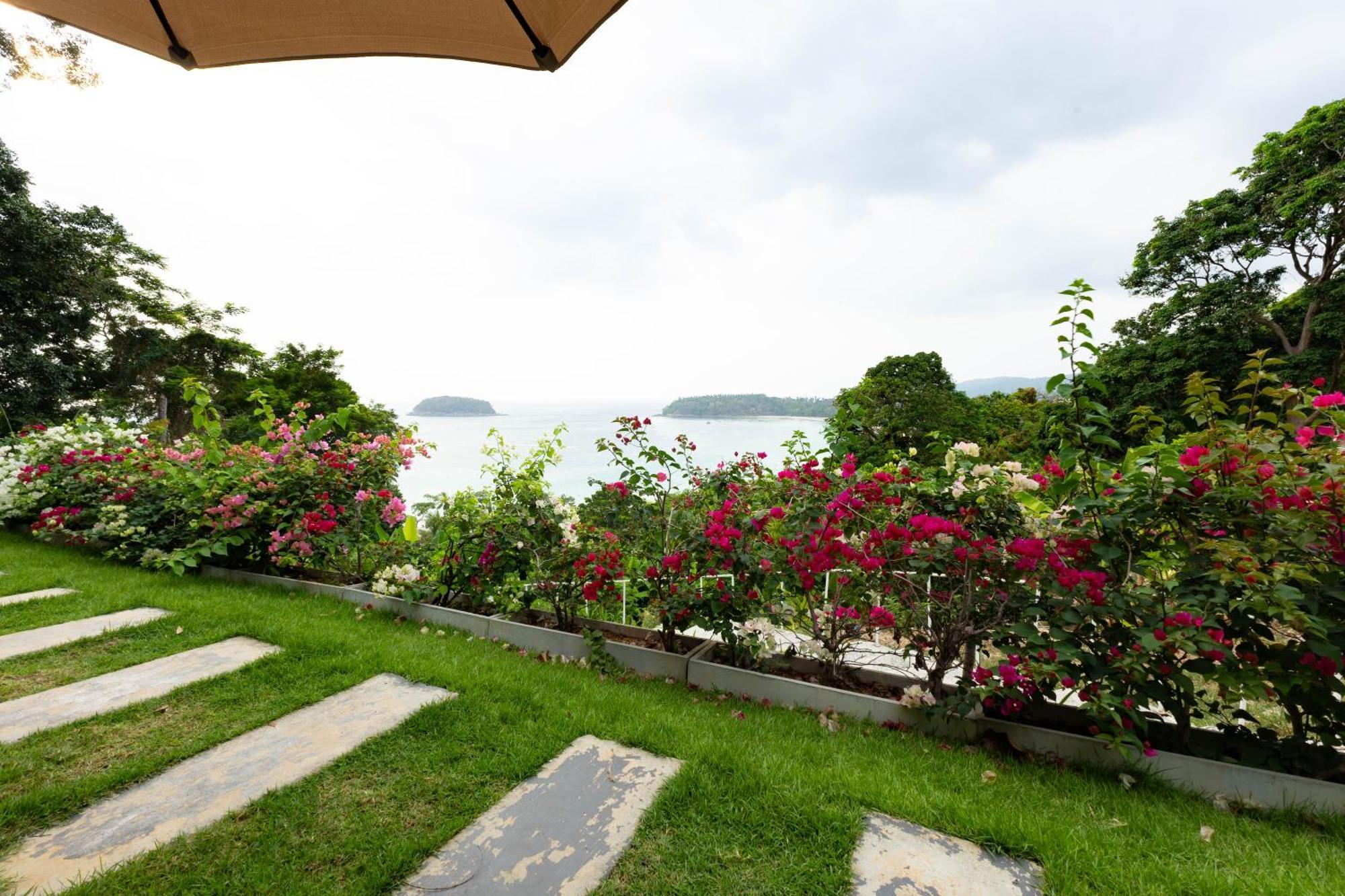 Andaman Cannacia Resort & Spa - Sha Extra Plus Strand Kata Exterior foto