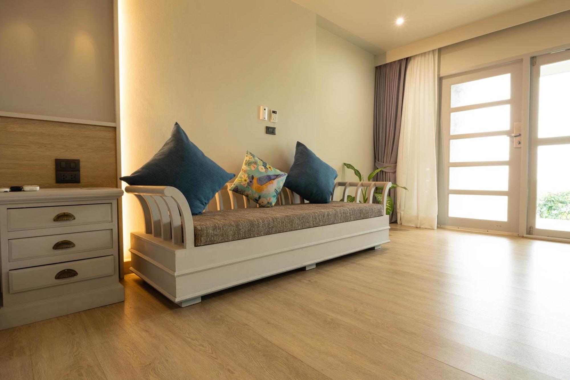 Andaman Cannacia Resort & Spa - Sha Extra Plus Strand Kata Exterior foto