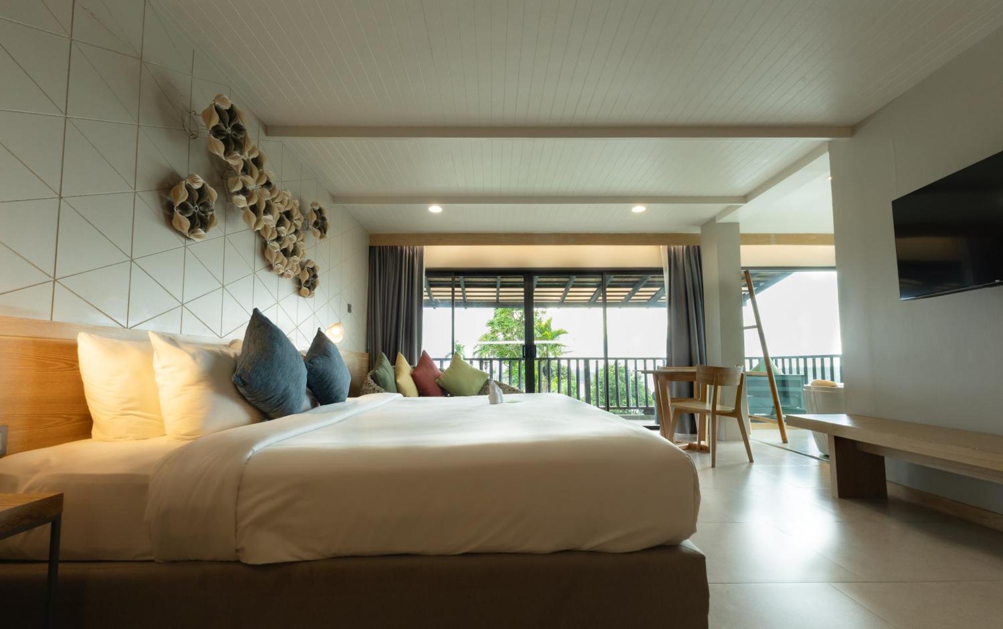 Andaman Cannacia Resort & Spa - Sha Extra Plus Strand Kata Exterior foto